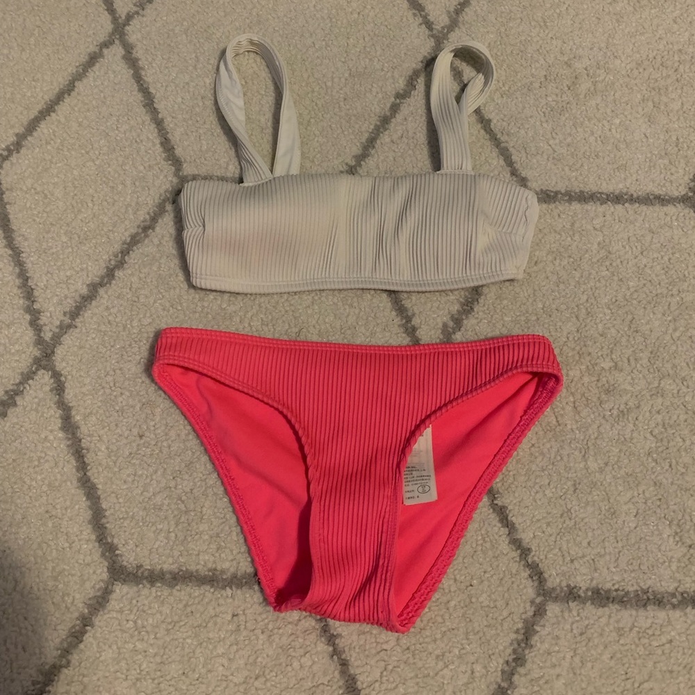 Holister bathing suit set